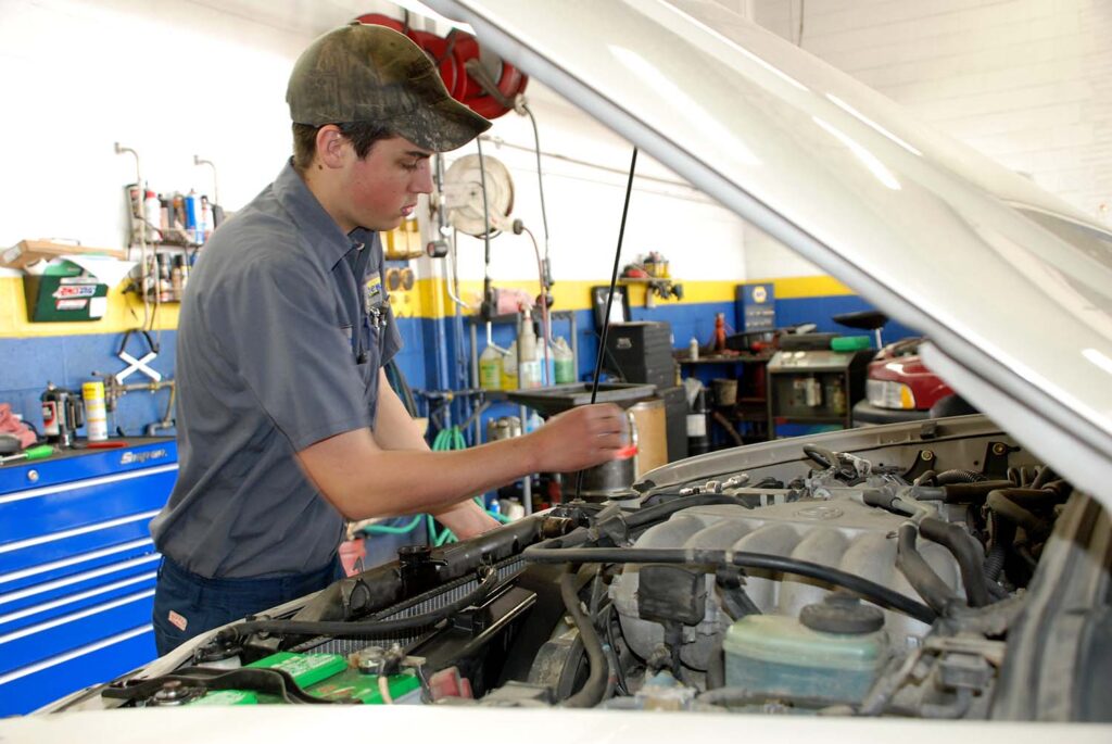 matthews-tire-ase-certified-technicians