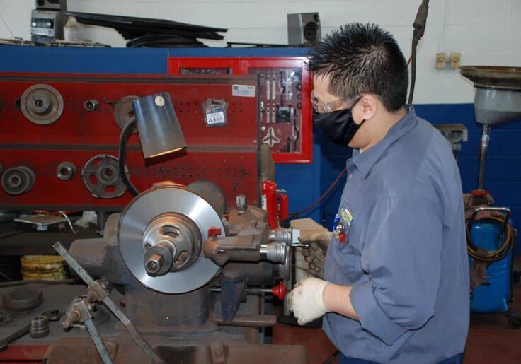 matthews-technician-resurfacing-rotor